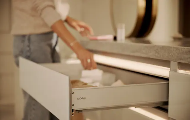 Kohler WF756401 Double Sided Closet 4222 FINAL