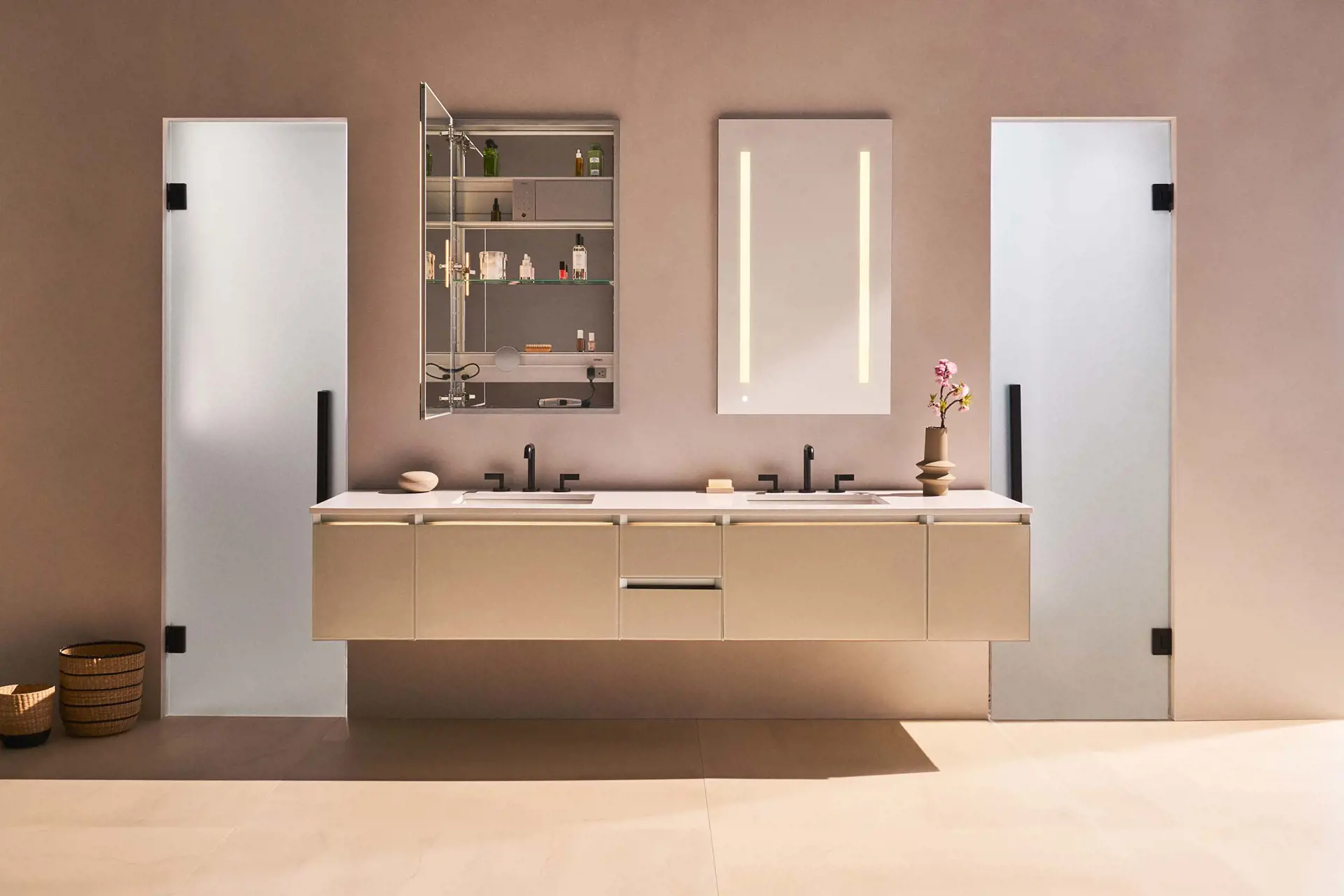 220504 ROBERN SET 03 Profiles Shower 075 CABINET GLOW RIGHT 06VERS V4 QC 083
